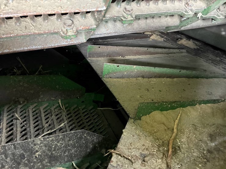 2014-john-deere-s680-image-69