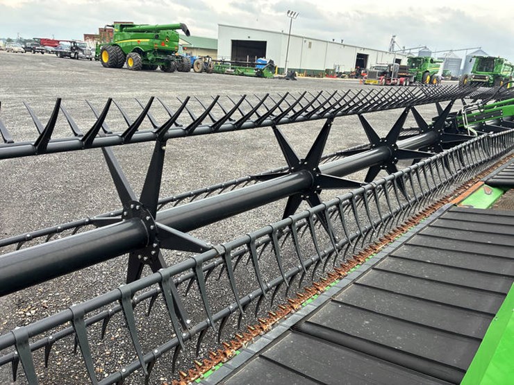 2019-john-deere-740fd-image-39