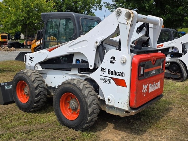 2020-bobcat-s850-image-4