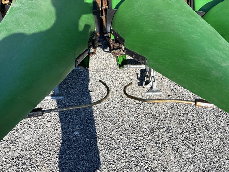 2013-john-deere-612c-image-36