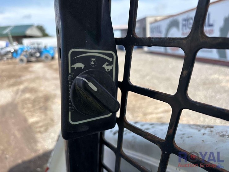 2018-bobcat-t590-image-10