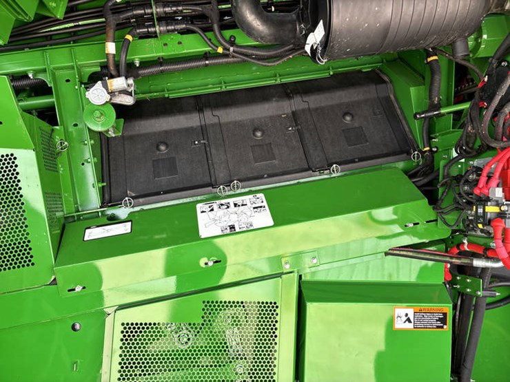 2023-john-deere-s780-image-58