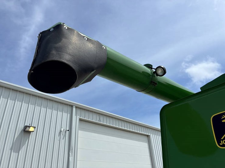 1983-john-deere-6620-image-31