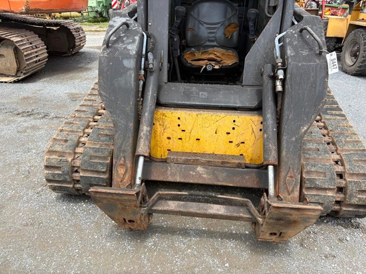 new-holland-lt185b-image-18