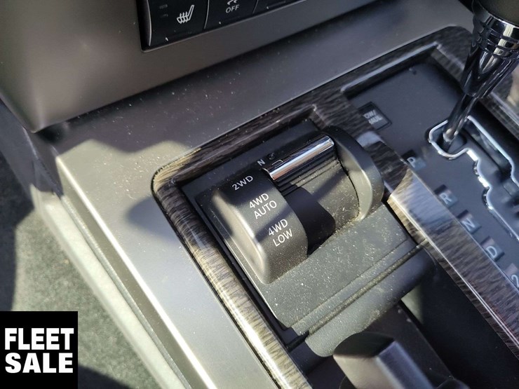 2012-jeep-liberty-image-12