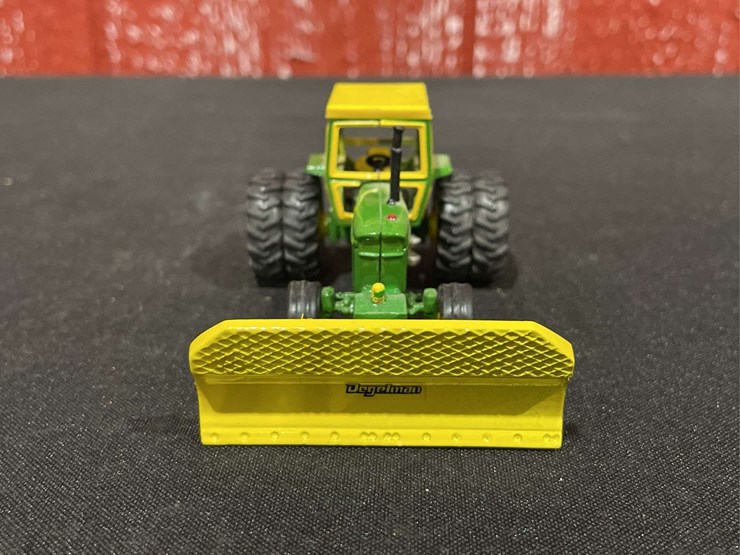 john-deere-4520-image-8
