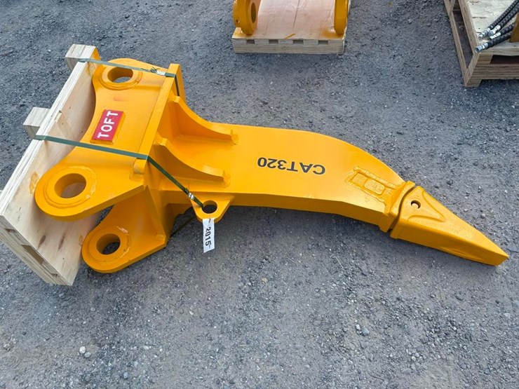 toft-08er-excavator-ripper-image-2