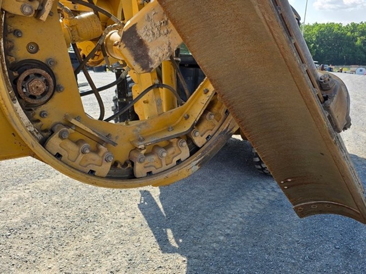 2009-caterpillar-140m-vhp-image-93