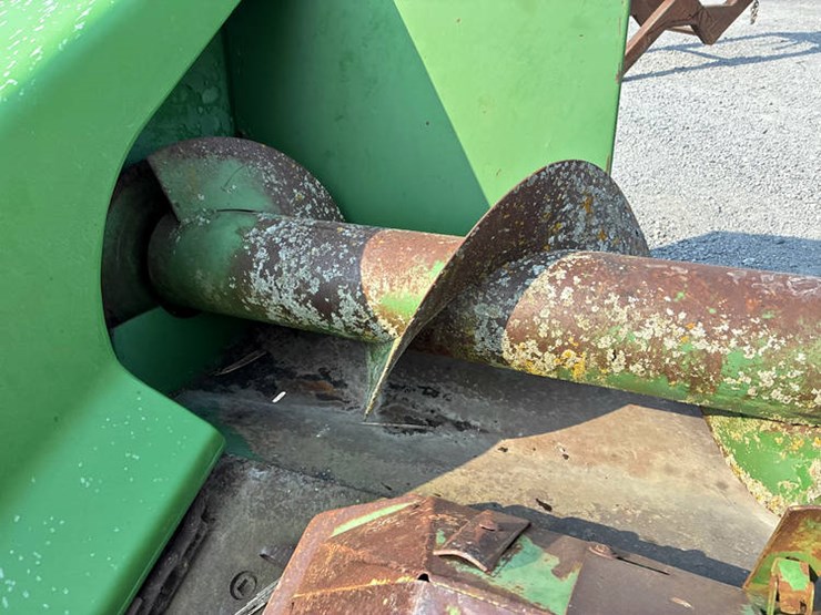 john-deere-443-image-5