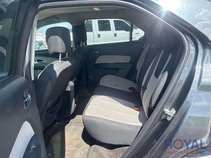2012-chevrolet-equinox-image-17