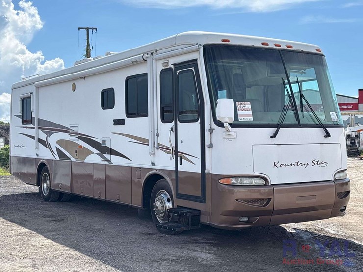 2002-kountry-star-motorhome-image-2