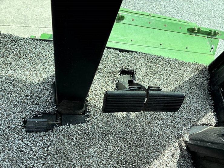 1983-john-deere-6620-image-96