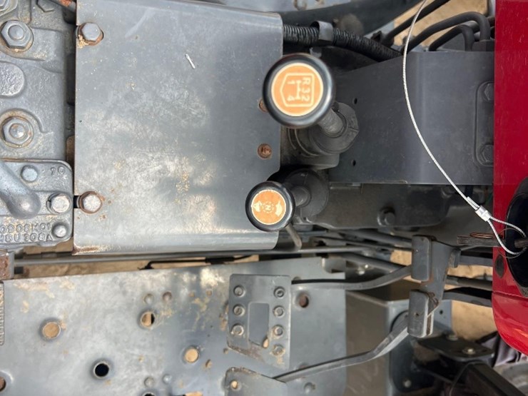 massey-ferguson-2615-image-29