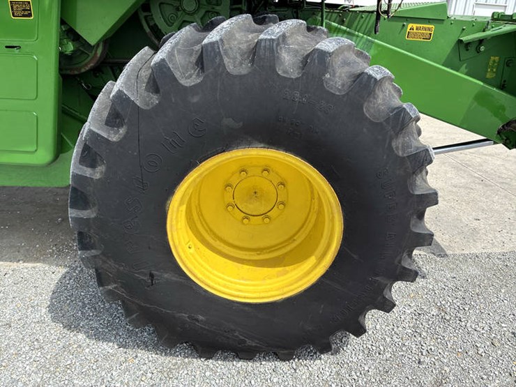 1983-john-deere-6620-image-47