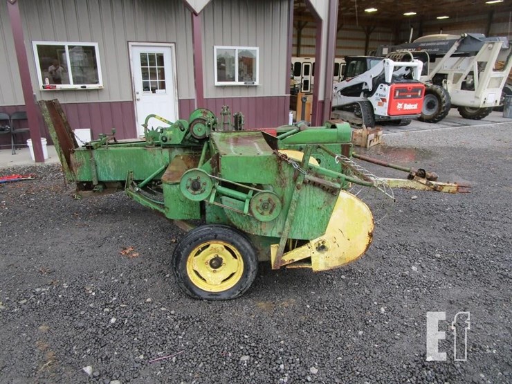 john-deere-24t-image-4