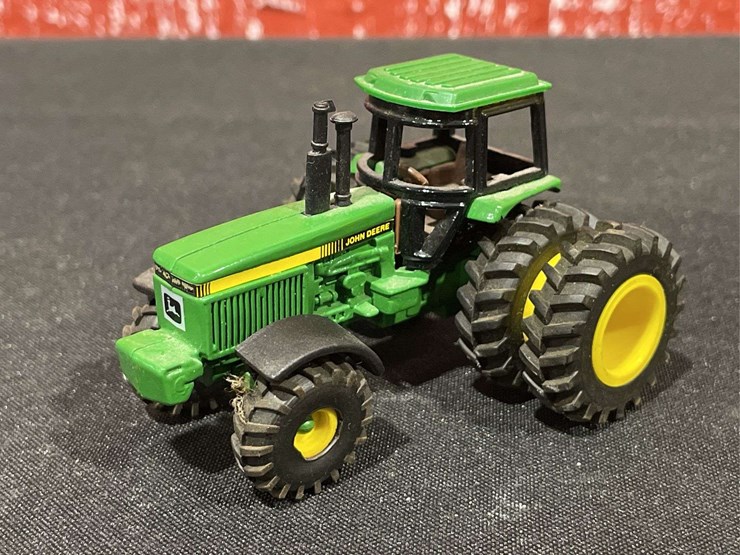 john-deere-4960-image-1