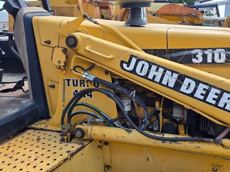 1995-john-deere-310d-image-11