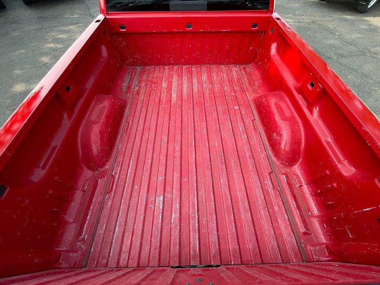 2012-gmc-2500-image-5