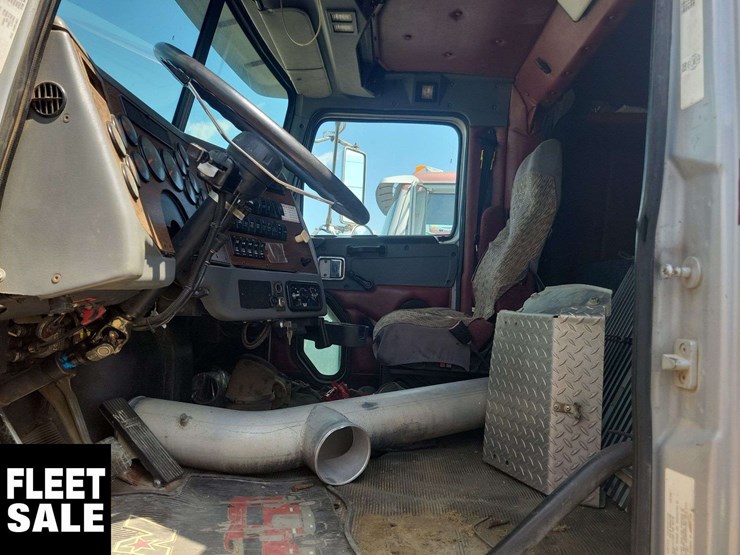 2009-western-star-4900-image-6