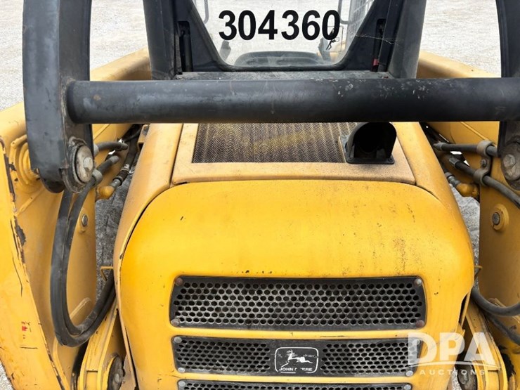 john-deere-250-image-35