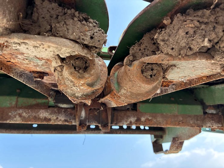 john-deere-443-image-22