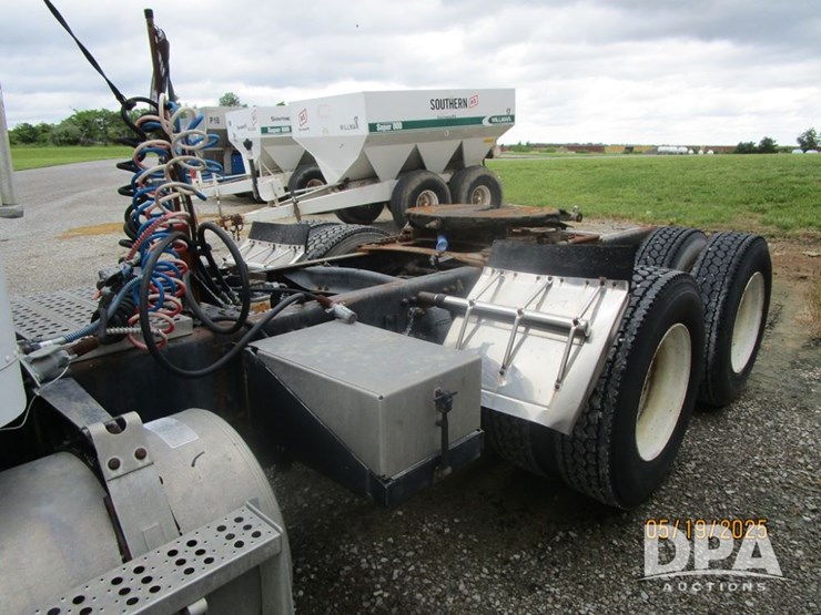 1996-cummins-m11-image-10