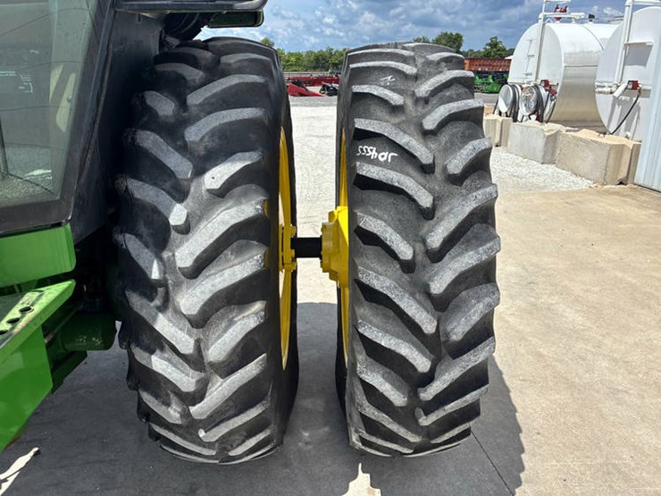 1990-john-deere-4555-image-59