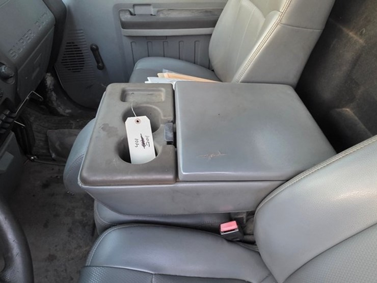 2010-ford-f550-image-57