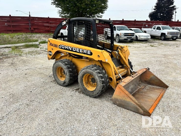 john-deere-250-image-5