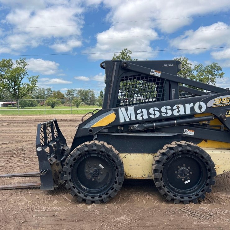 NEW HOLLAND L180