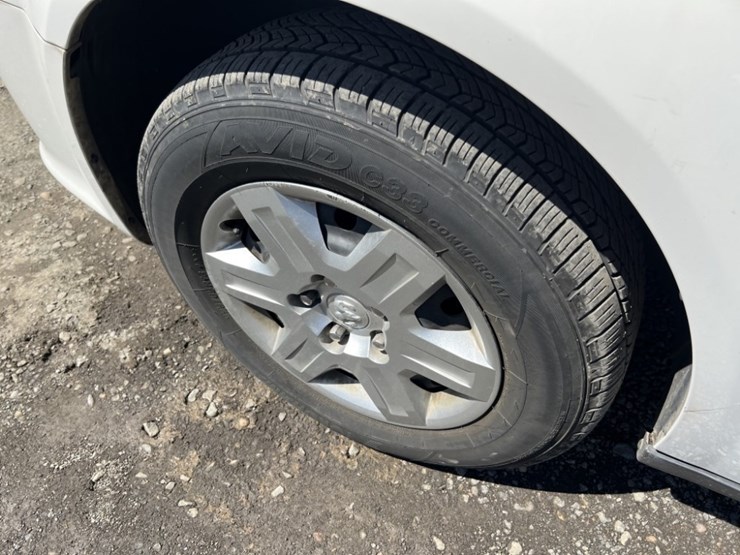 2013-ram-c/v-tradesman-image-12