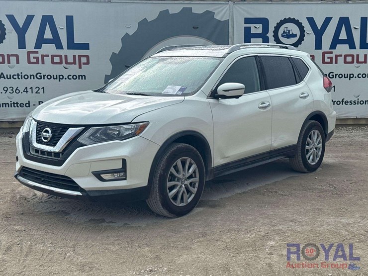 2017-nissan-rogue-image-1