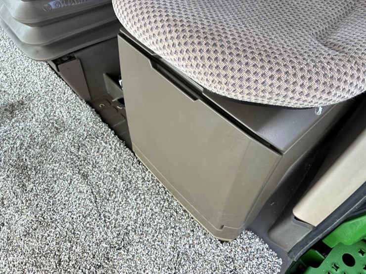 2016-john-deere-s680-image-103