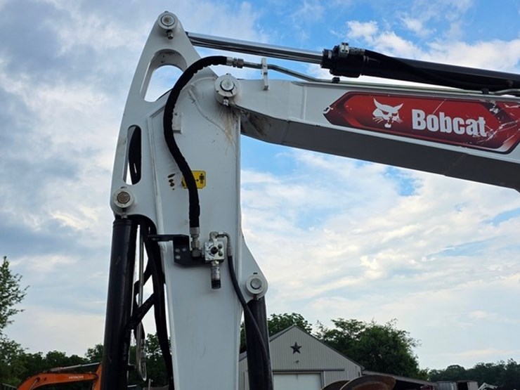 2022-bobcat-e88-image-10