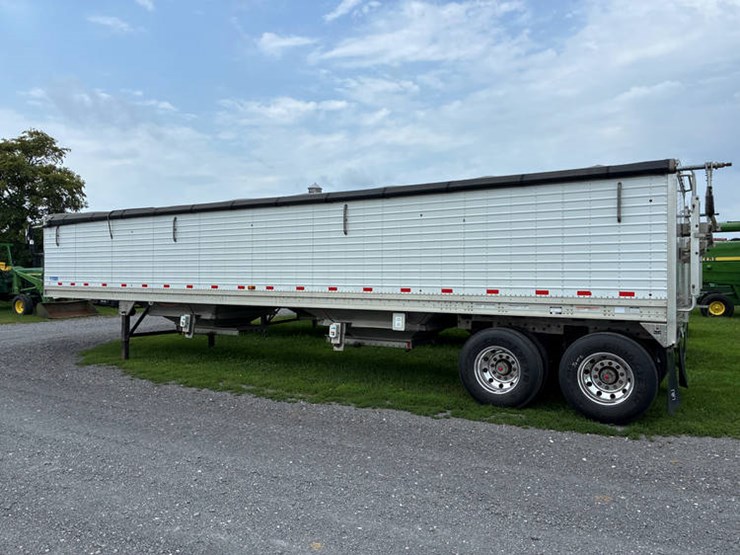 2013-stoughton-trailer-image-4