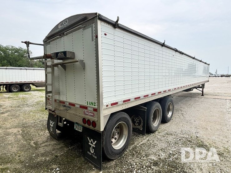 2016-wilson-grain-trailer-image-11