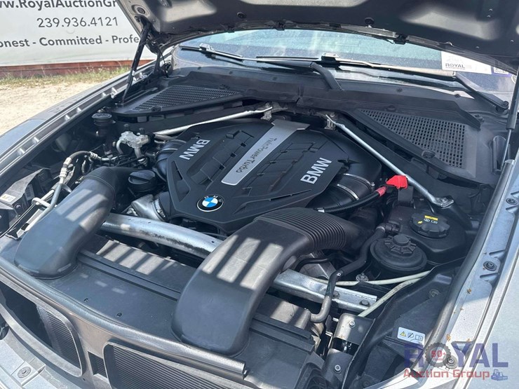 2013-bmw-x5-image-9