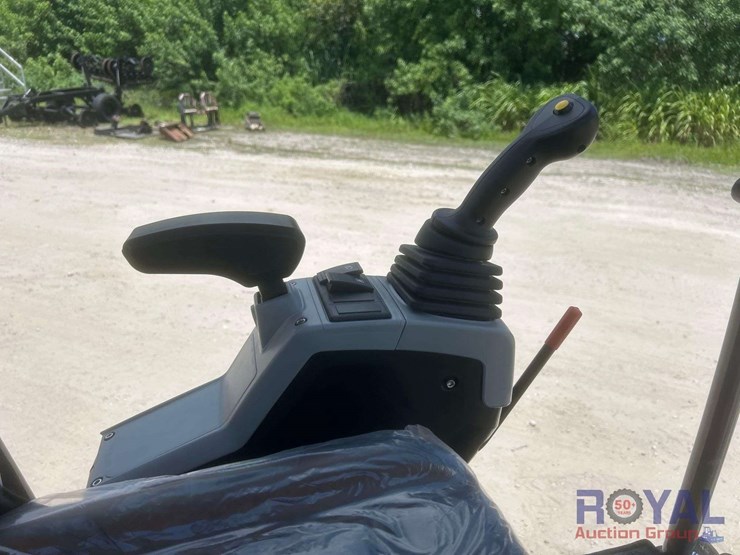 unused-2025-cfg-industrial-mx50r-mini-excavator-image-16