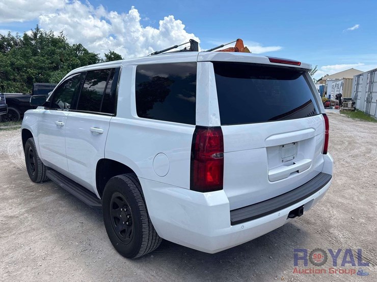 2019-chevrolet-tahoe-image-4