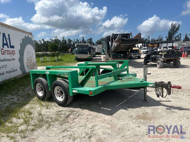 2015-jlg-triple-l-flatbed-t/a-trailer-image-2