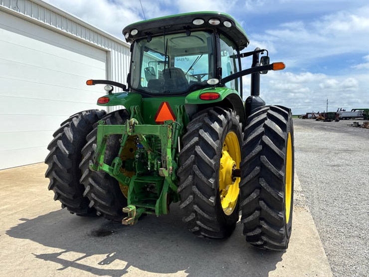 2014-john-deere-8285r-image-7