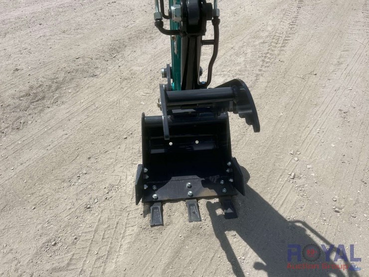 unused-2025-cfg-qk16r-mini-excavator-image-7