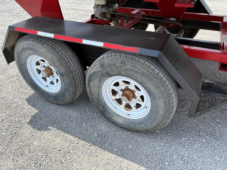 #10866-•-friesen-seed-titan-seed-tender-#18682-image-4