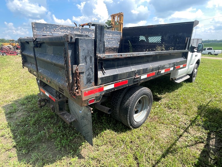 1999-ford-f550-xl-image-4
