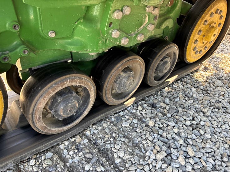 2020-john-deere-8rx-410-image-80