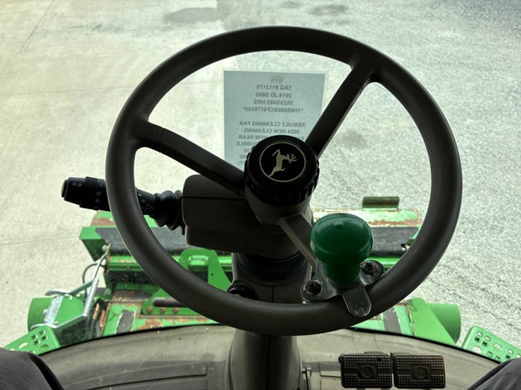2014-john-deere-s680-image-104