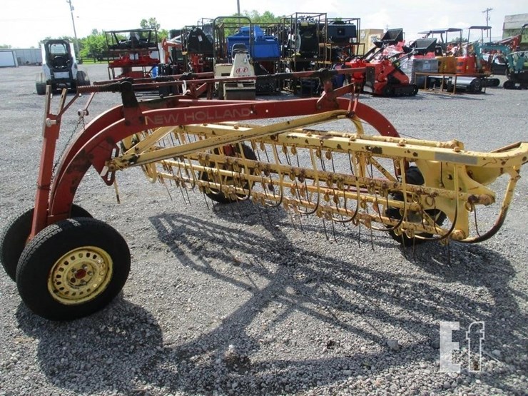 new-holland-256-image-4