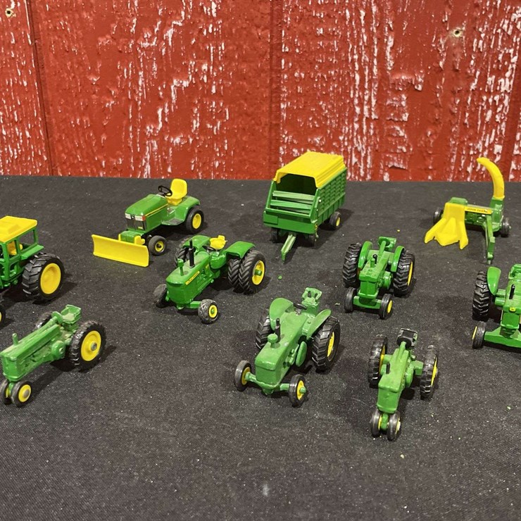 JOHN DEERE 64