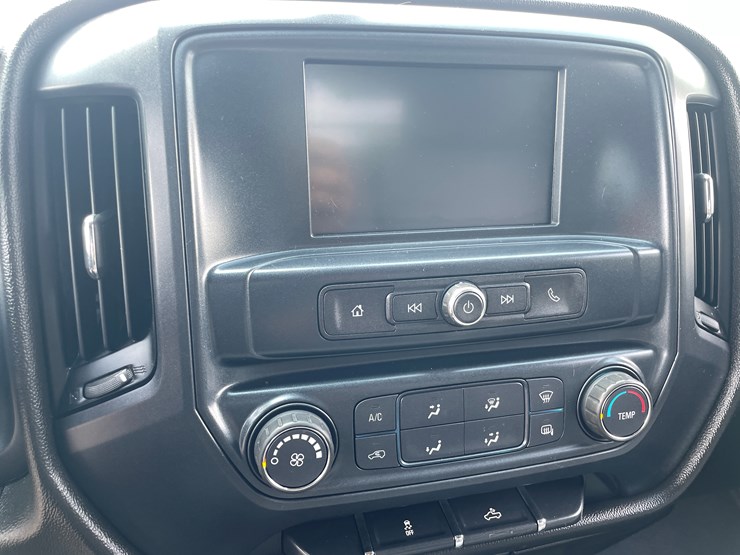 2019-chevrolet-silverado-2500-image-45