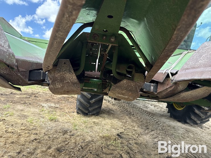 1981-john-deere-7720-image-18